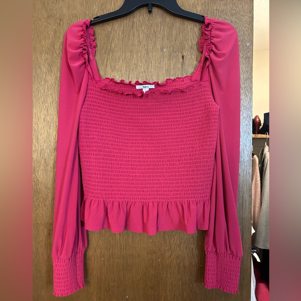 Cropped pink blouse